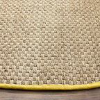 SAFAVIEH Area Rug 6' Round - Natural Fiber Collection - Natural & Gold, Seagrass, Basketweave Pattern with Border (NF114X)