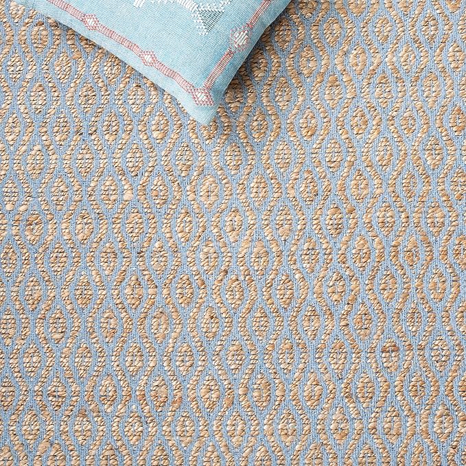 SAFAVIEH Cape Cod Collection Runner Rug - 2'3" x 8', Silver & Natural, Handmade Flat Weave Jute, Ideal for High Traffic Areas in Living Room, Bedroom (CAP821J)