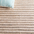 SAFAVIEH Cape Cod Collection Accent Rug - 3' x 5', Natural & Green, Handmade, Braided Design, Ideal for The Living Room, Bedroom, Dining Room (CAP151Y-3)