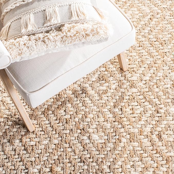 SAFAVIEH Natural Fiber Collection Runner Rug - 2'3" x 8', Ivory & Natural, Handmade Boho Diamond Tassel Jute, Ideal for High Traffic Areas in Living Room, Bedroom (NF266A)