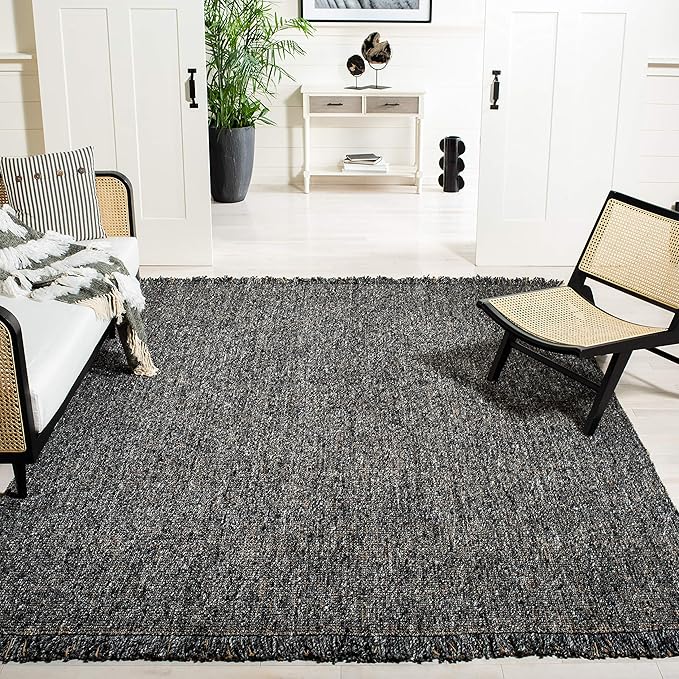 SAFAVIEH Natural Fiber Collection Area Rug - 9' x 12', Charcoal & Natural, Handmade Woven Fringe Jute, Ideal for High Traffic Areas in Living Room, Bedroom (NF826H)
